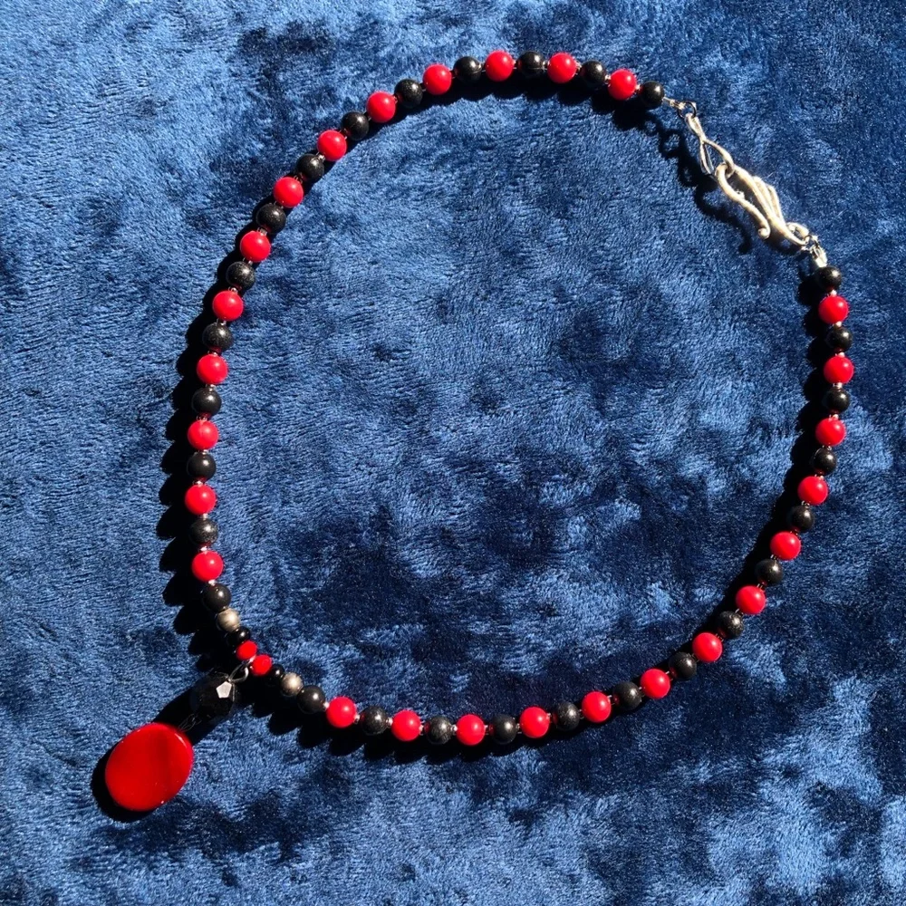 Handcrafted repurpose vintage red and black drop pendant beaded necklace